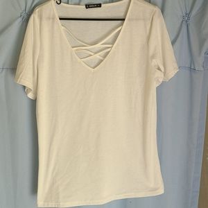 Criss cross t-shirt